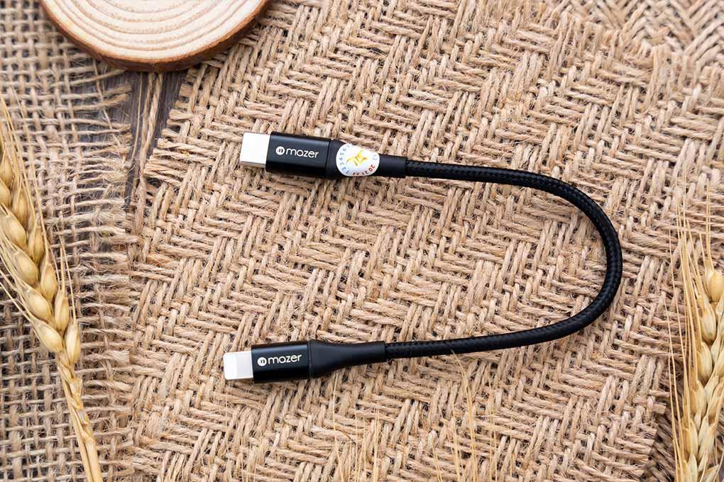Cáp sạc MAZER Power Link II USB-C to Lightning PD3