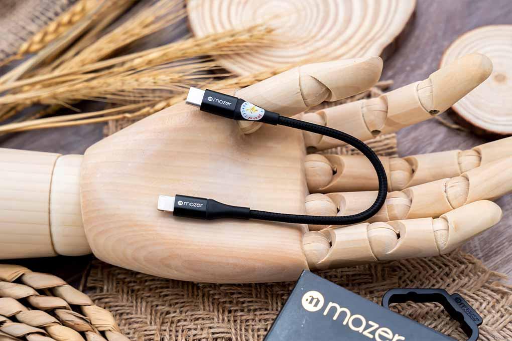 Cáp sạc MAZER Power Link II USB-C to Lightning PD3