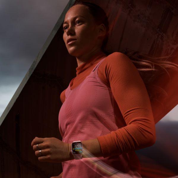 Apple Watch Series 9 45mm (GPS) Viền nhôm - Dây quấn thể thao