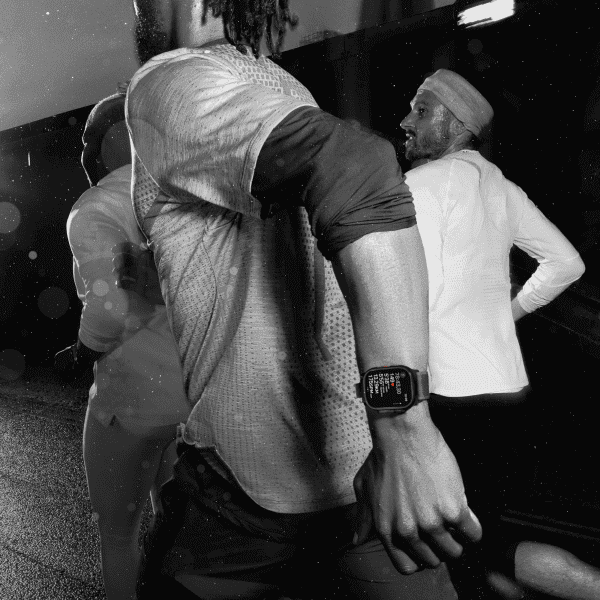 Apple Watch Ultra 2 (2024) 49mm (LTE) Viền Titan - Dây Ocean