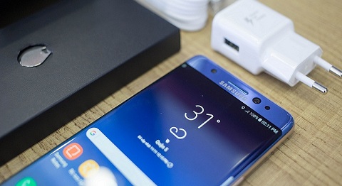 Galaxy Note FE tại Di Động Việt đã Sẵn Sàng Giao Hàng Vào Ngày 25/11