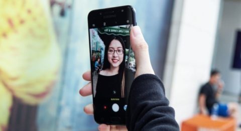 Top 5 smartphone selfie góc rộng giá 4-6 triệu đáng mua nhất top-5-smartphone-selfie-goc-rong-gia-4-6-trieu-dang-mua-nhat