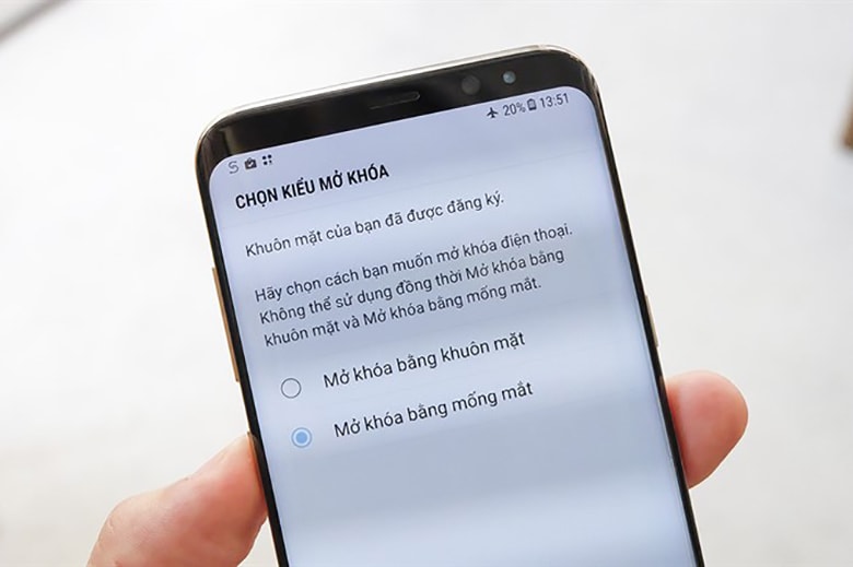 bao mat mong mat galaxy s8 didongviet