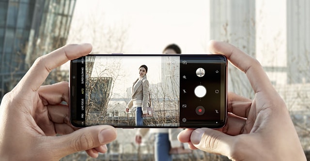 Khẩu độ kép trên camera Galaxy S9 tuyệt vời thế nào?