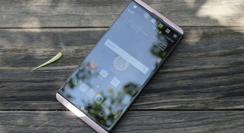 Có nên chọn LG V20 cùng đồng hành vào mùa du lịch hè này? anh-bia-co-nen-chon-lg-v20-vao-dip-du-lich-he-didongviet