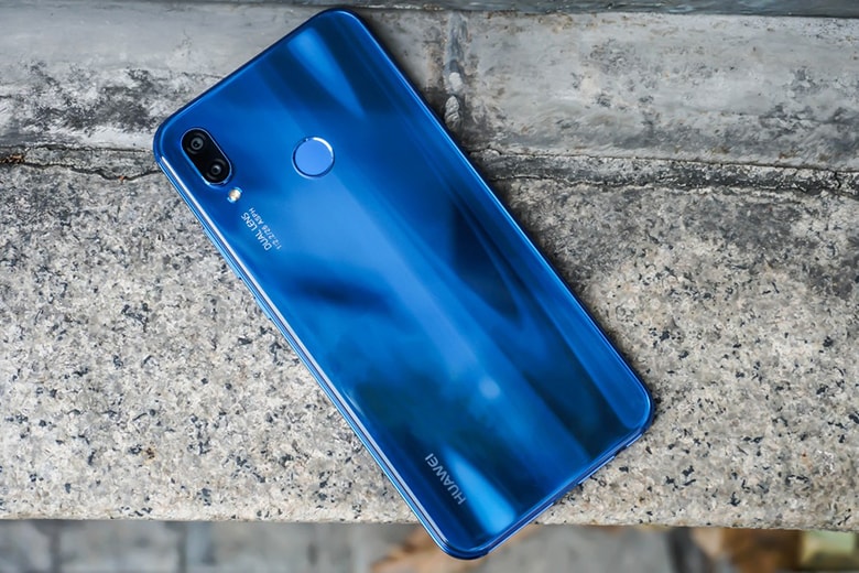 thiet ke huawei nova 3e didongviet