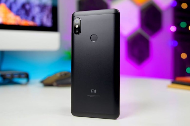 thiet-ke-xiaomi-redmi-6-pro-didongviet