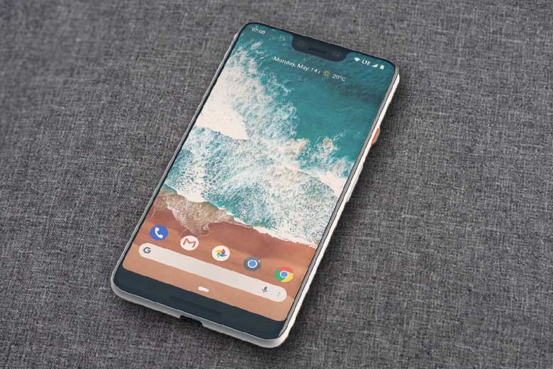 Tin nóng: Hé lộ bí mật thiết kế Google Pixel 3 XL khi ốp lưng xuất hiện