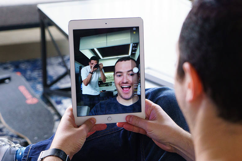 apple-ipad-pro-9.7-inch-Review-selfie-didongviet