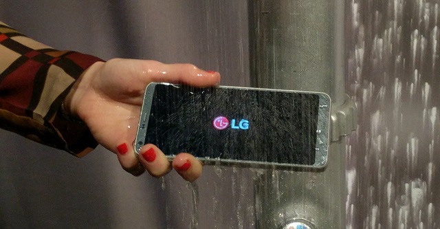 LG G6 giá tụt dốc chỉ còn 4,3 triệu, liệu có còn đáng mua?