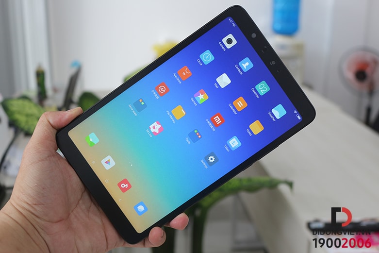 man-hinh-xiaomi-mi-pad-4-didongviet