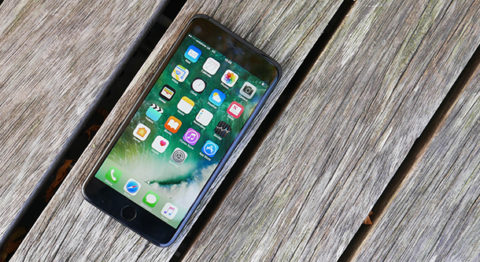 mat-truoc-iphone-7-plus-quoc-te-cu-didongviet