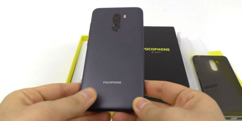 poco-f1-xiaomi-didongviet