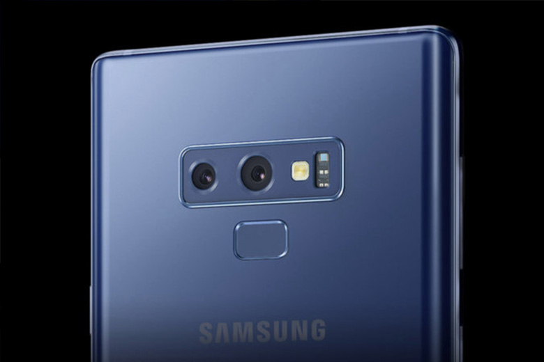 samsung galaxy note 9 lens smudge