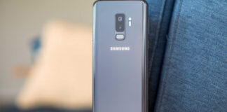 samsung galaxy s10 plus co ba camera o mat sau