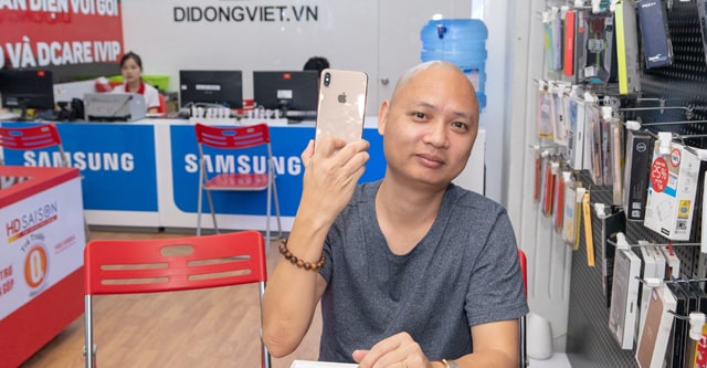Nhạc Sĩ Nguyễn Hải Phong chọn Di Động Việt để đổi ngay iPhone X lấy iPhone Xs Max 2 SIM Quốc tế