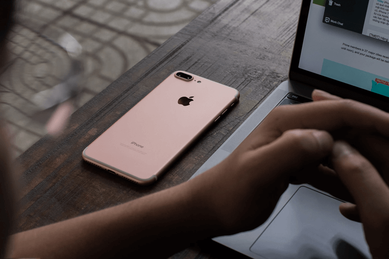 iPhone 12 vừa ra mắt, Di Động Việt cập nhật bảng giá iPhone cũ