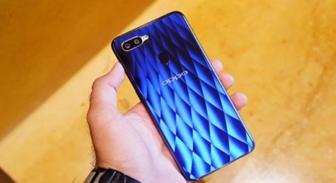 Oppo F9 Pro giá 8,4 triệu đồng đi kèm cấu hình được nâng cấp mạnh mẽ oppo-f9-blue-cover-didongviet