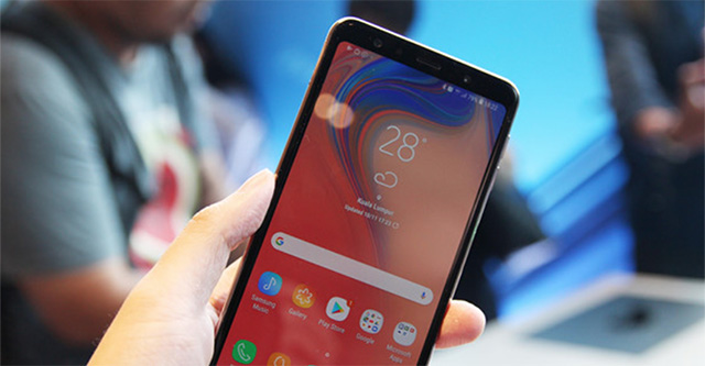 Galaxy A7 (2018) đã lên kệ và những điều cần biết về chiếc smartphone này