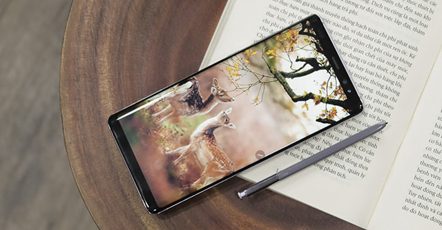 Galaxy Note 8 vẫn được cập nhật giao diện One UI mới nhất từ Samsung