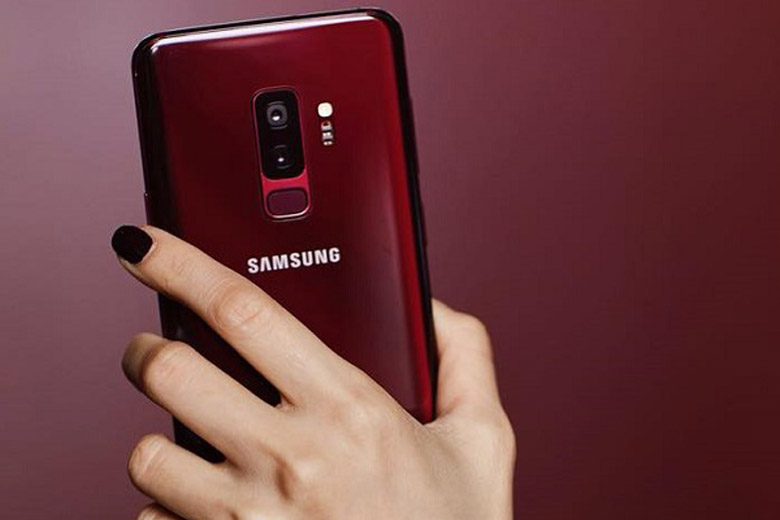 Galaxy S9 Plus có màu vang đỏ sang trọng
