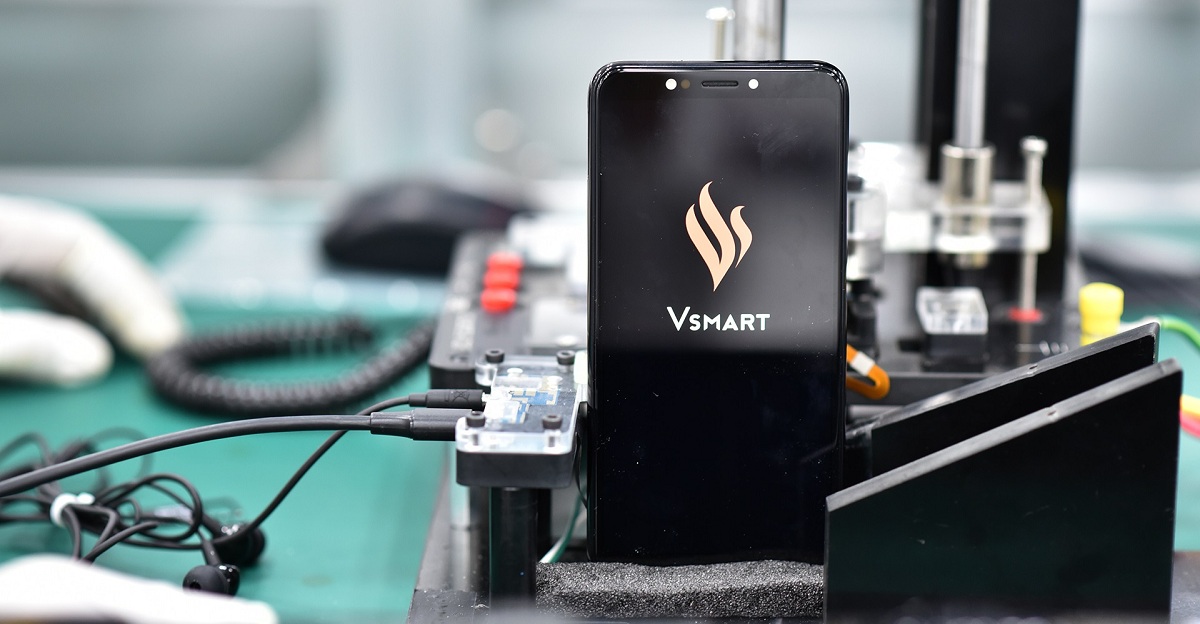 Vingroup sẽ chính thức ra mắt 4 mẫu smartphone Vsmart vào ngày 14/12
