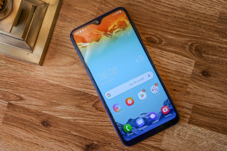 Galaxy M10 và Galaxy M20 có nhiều điểm khác nhau