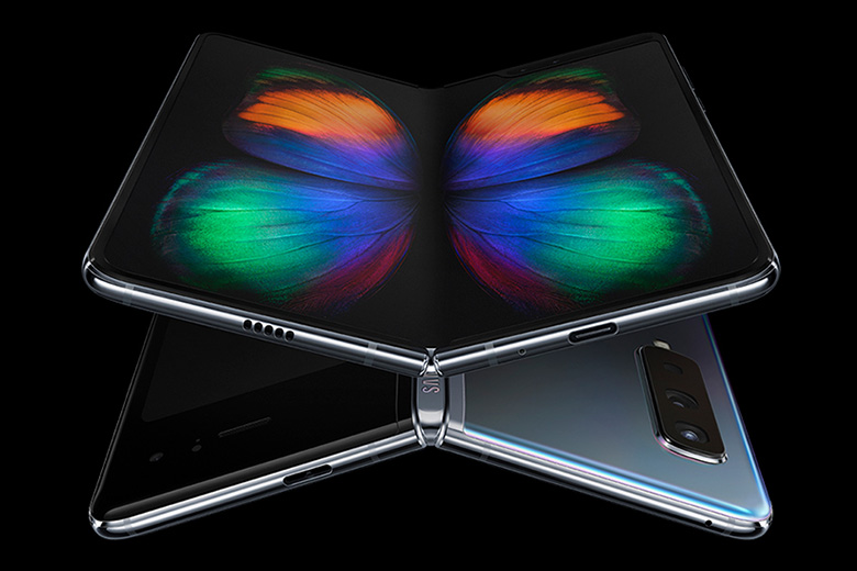 samsung galaxy fold co tong cong 6 camera didongviet