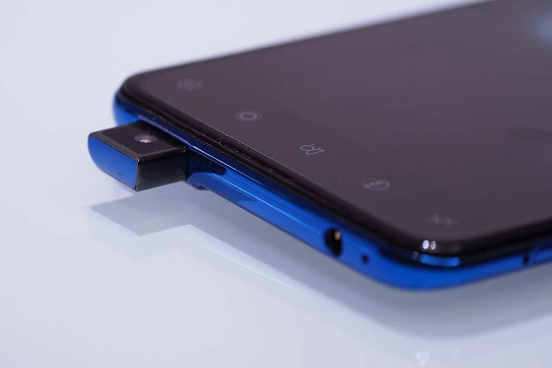 Camera OnePlus 7 được thiết kế theo kiểu pop-up