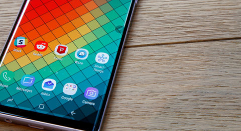 Samsung Galaxy S10 đang rất thu hút khách hàng tại Anh Quốc samsung galaxy s10 đang rất thu hút tại thị trường anh quốc