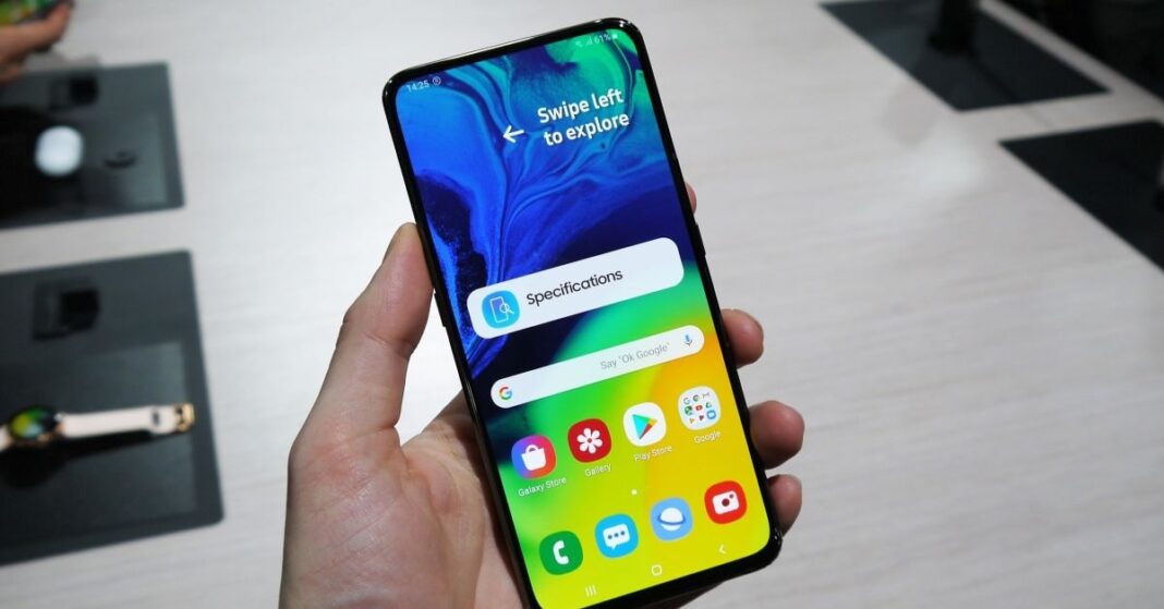 Galaxy A80 camera trượt xoay sẽ có đối thủ nào khi về Việt Nam