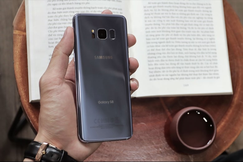 Galaxy S8 chỉ còn ở mức 5,8 triệu đồng