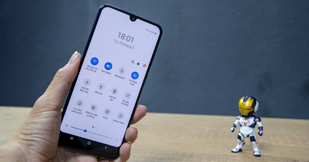 Samsung galaxy A30 cập nhật hiệu năng mới