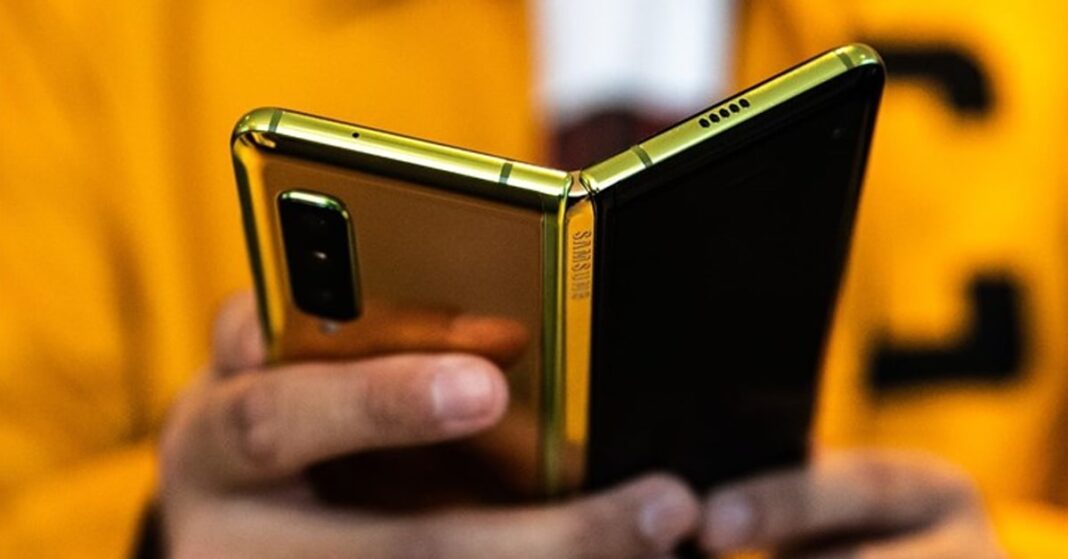 Samsung Galaxy Fold gặp lỗi nghiêm trọng