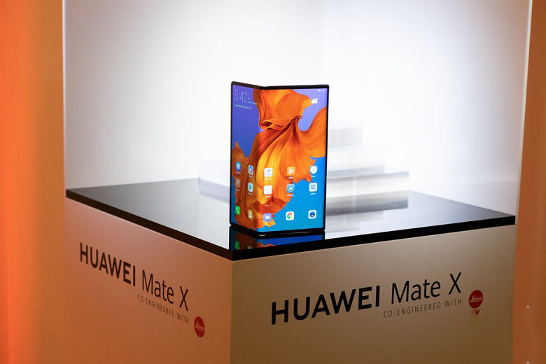 Huawei Mate X