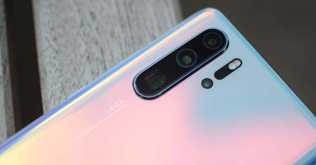 Galaxy S10+ chụp ảnh tốt hơn Huawei P30 Pro