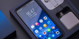 giá xiaomi mi 8 giảm gần 140 USD