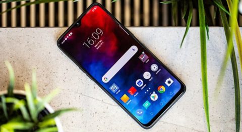Realme 3 Pro chính thức ra mắt tại thị trường Việt Nam Realme 3 Pro chính thức ra mắt tại thị trường Việt Nam