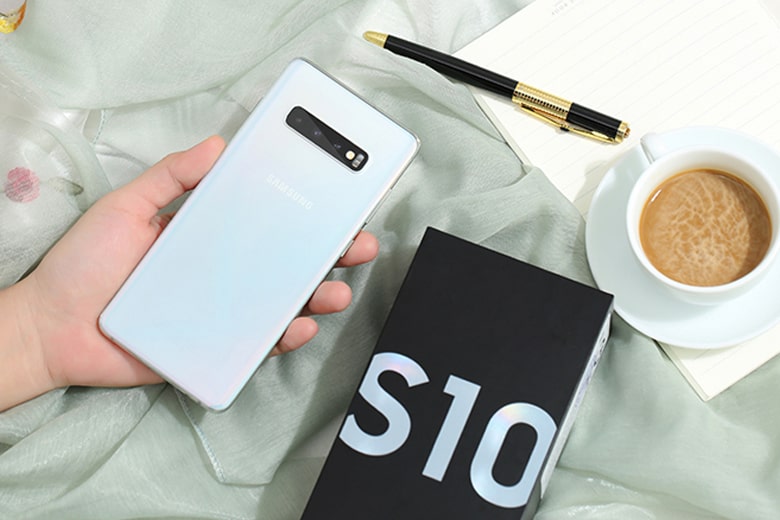 Galaxy S10 khá đẹp