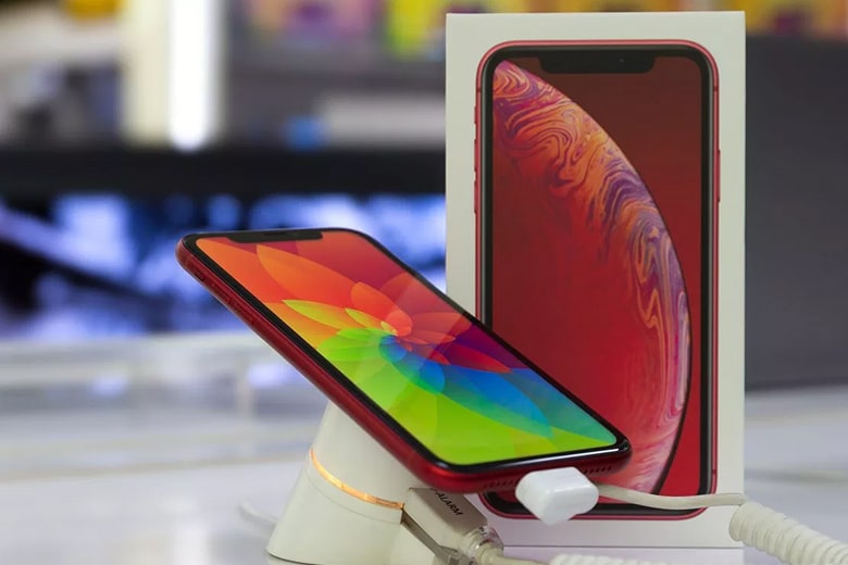 Giá iPhone XR 2019 khá cao