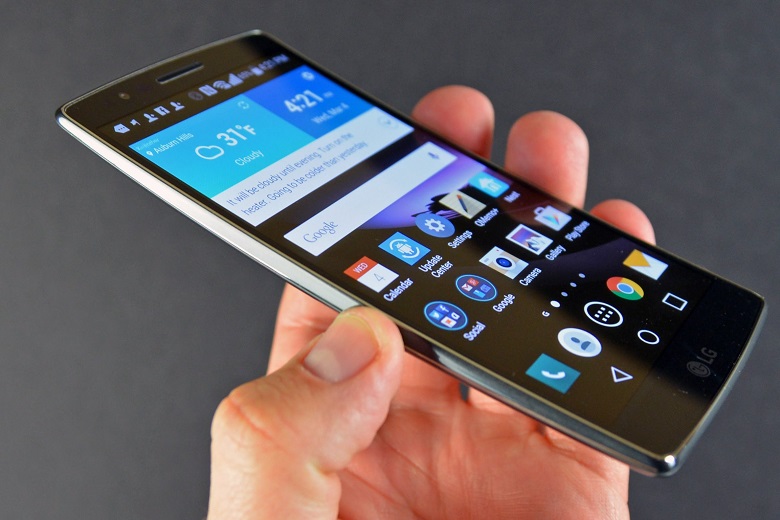 LG G flex chiếc smartphone cong đặc trưng