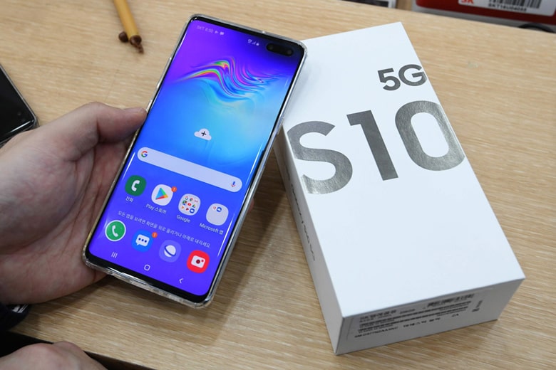 Màn hình Galaxy S10 5G tương đương một chiếc tablet