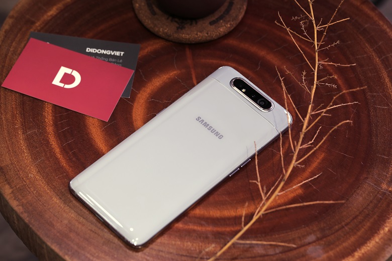 Thiết kế Galaxy A80 đẹp mắt