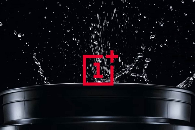 Teaser về khả năng chống nước của OnePlus 7 