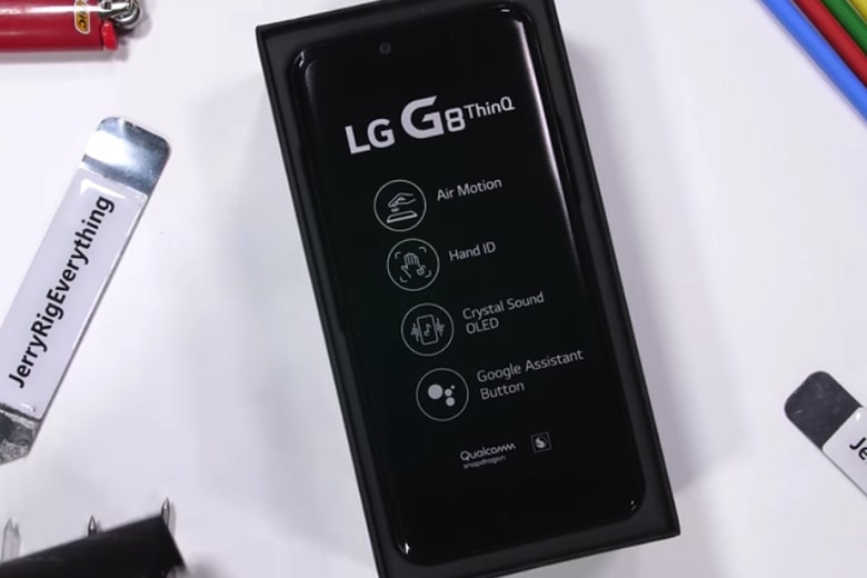 LG G8 được trang bị công nghệ màn hình Crystal Sound