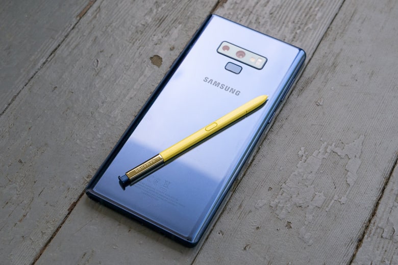 Dung lượng pin của Galaxy Note 10+ khá lớn