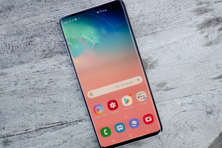 Samsung Galaxy S10 Plus chiếc flagship "Quyến rũ ngây ngất loạn nhịp làm tim mê say"