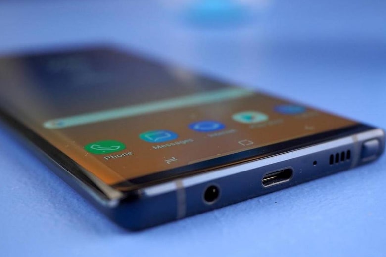 Samsung Galaxy Note 10 5G được trang bị màn hình Super AMOLED hiện đại