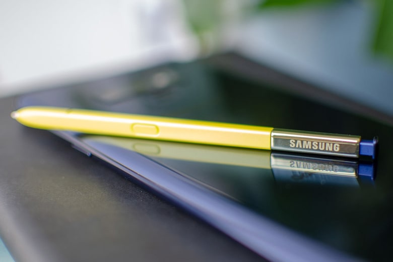 Bút S-Pen được trang bị trên Samsung Galaxy Note 10 5G