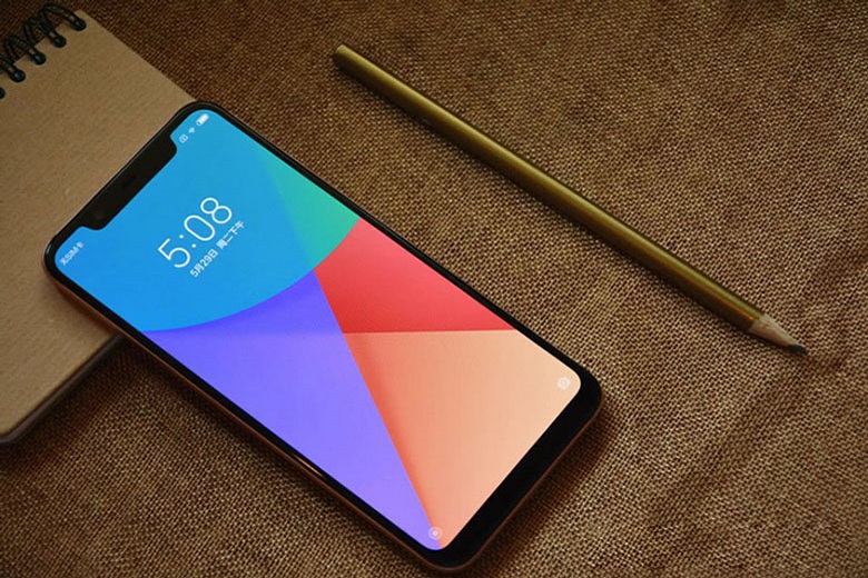 Xiaomi mi 8 - "Quyến rũ ngây ngất loạn nhịp làm tim mê say"